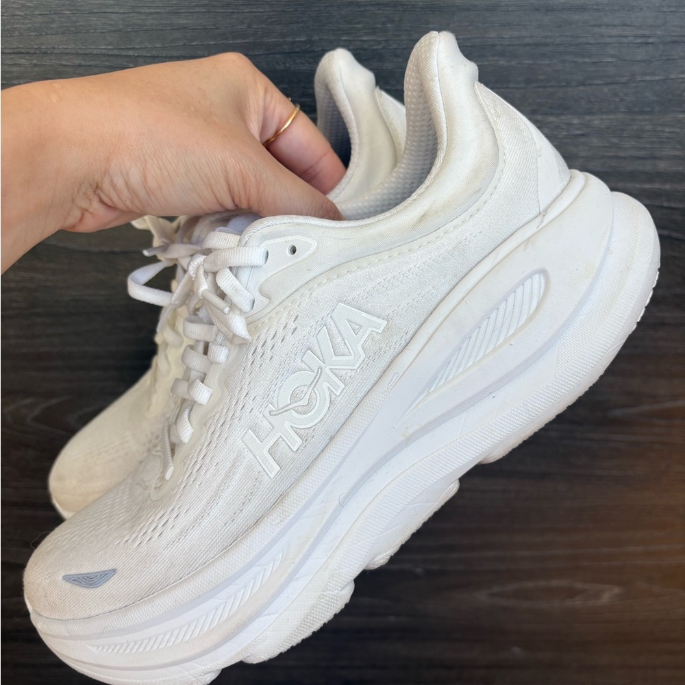 HOKA Women's Bondi 9 White Running Shoes